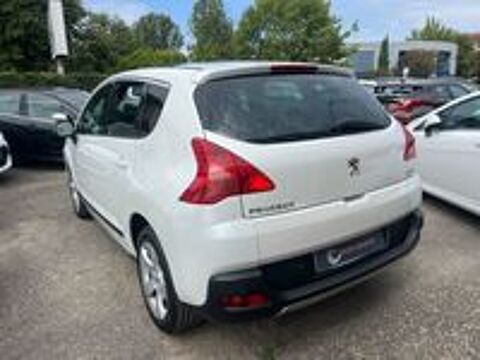3008 2.0 HDi 16V 150ch FAP Premium Pack 2011 occasion 82000 Montauban