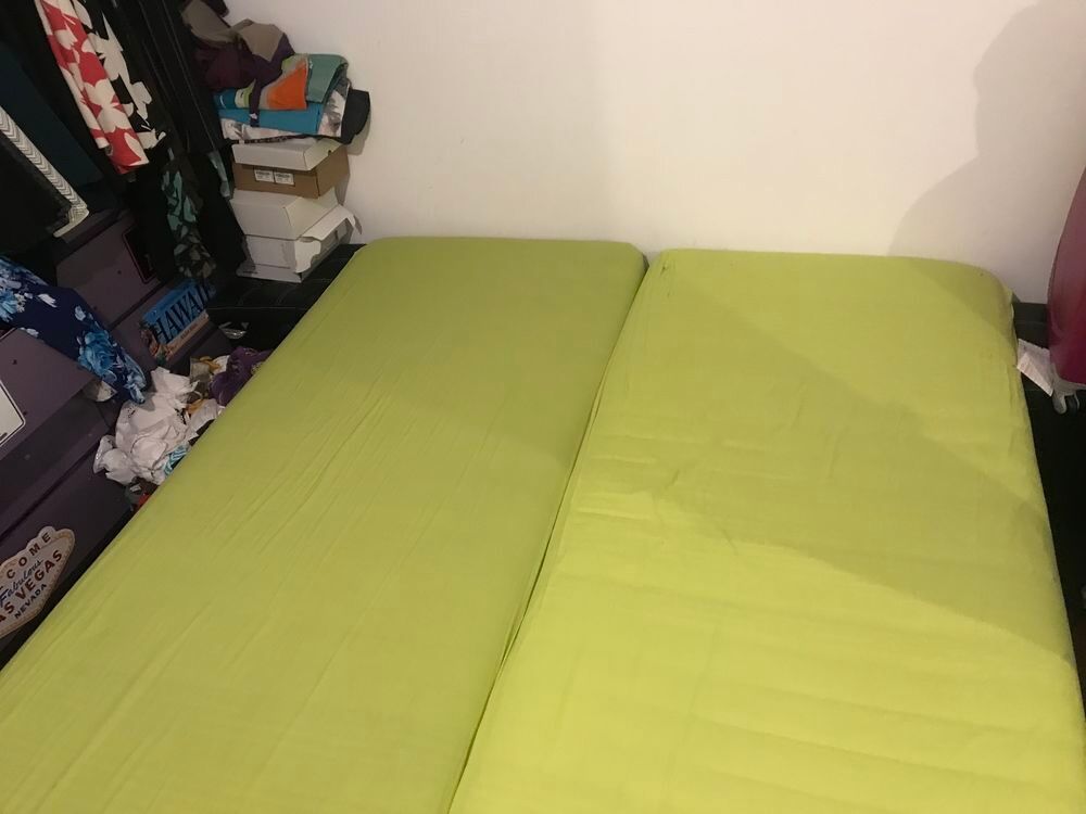 Lit (sommier+matelat Dunlopilo) type medicalis&eacute; 2en 1 Meubles