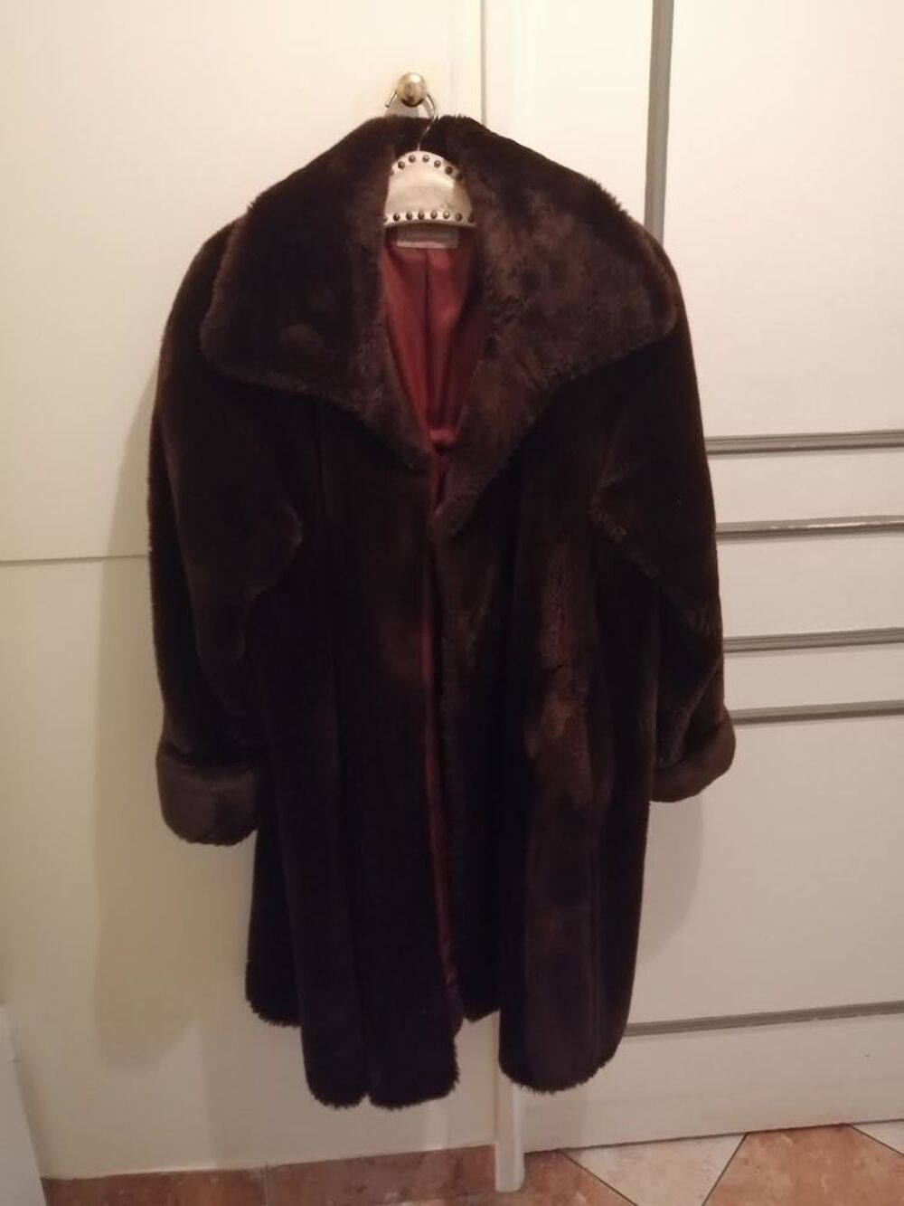Manteau de fourrure synth&eacute;tique Vêtements