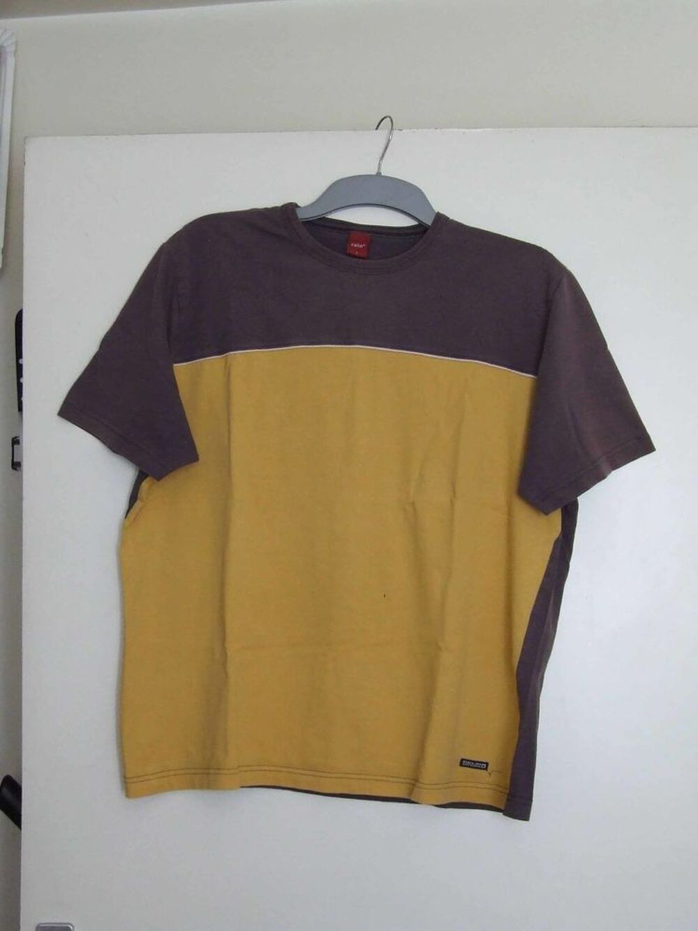 Tee-shirt col rond, CELIO, Ocre et marine, Taille L, TBE Vêtements
