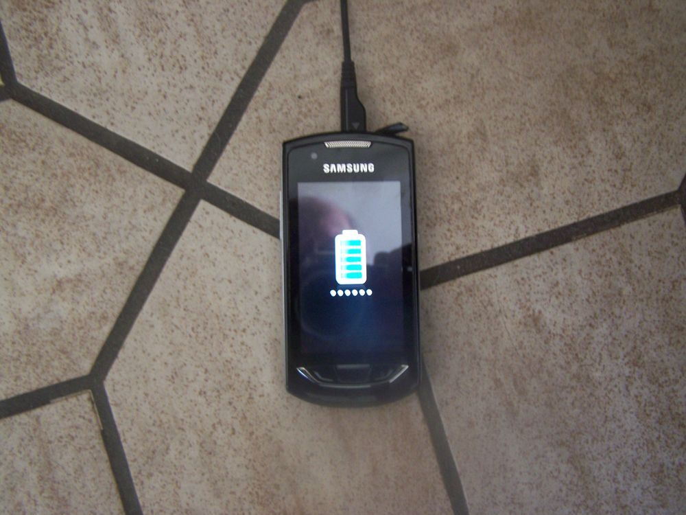 T&eacute;l&eacute;phone portable SAMSUNG Tlphones et tablettes