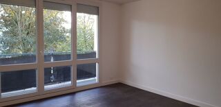  Appartement à louer 4 pièces 75 m² Rennes