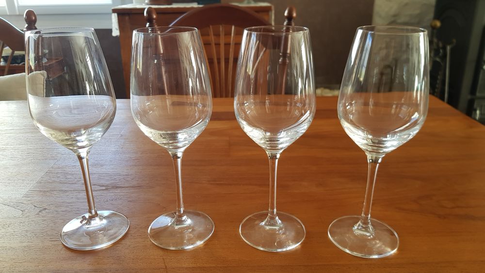 Coffret 4 verres &agrave; vin cristal Guy Degrenne DOMAINE (neufs) Cuisine
