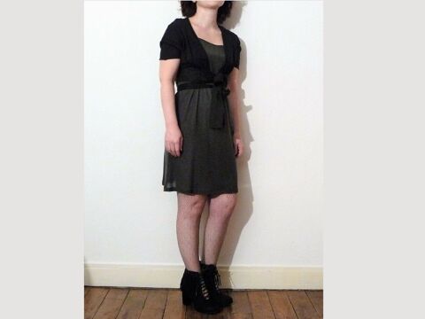 Robe/ Tunique Kaki/ Algue � Fines Bretelles-  Vanessa Bruno 50 Paris 15 (75)