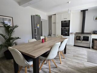  Propri�t�/ch�teau � vendre 9 pi�ces 176 m�