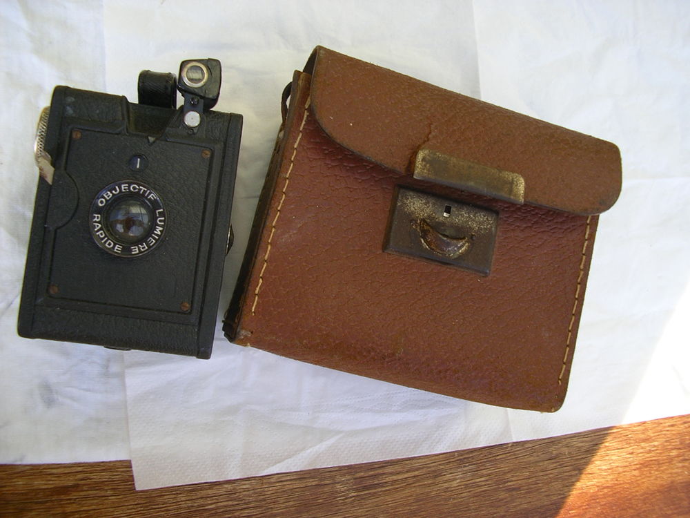 Appareil photo ancien 