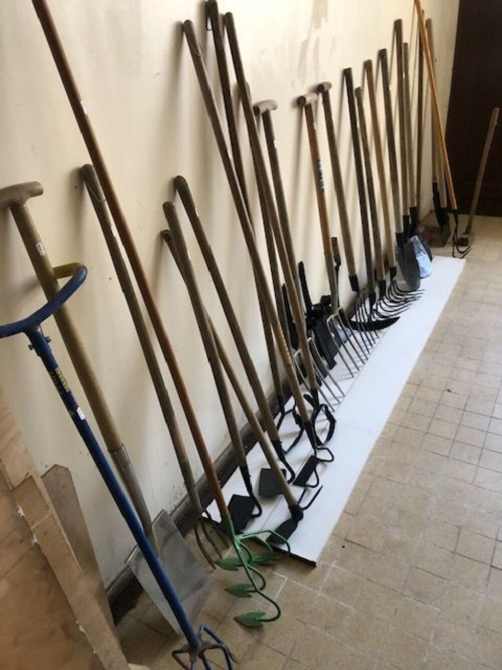 Outils de jardin Jardin