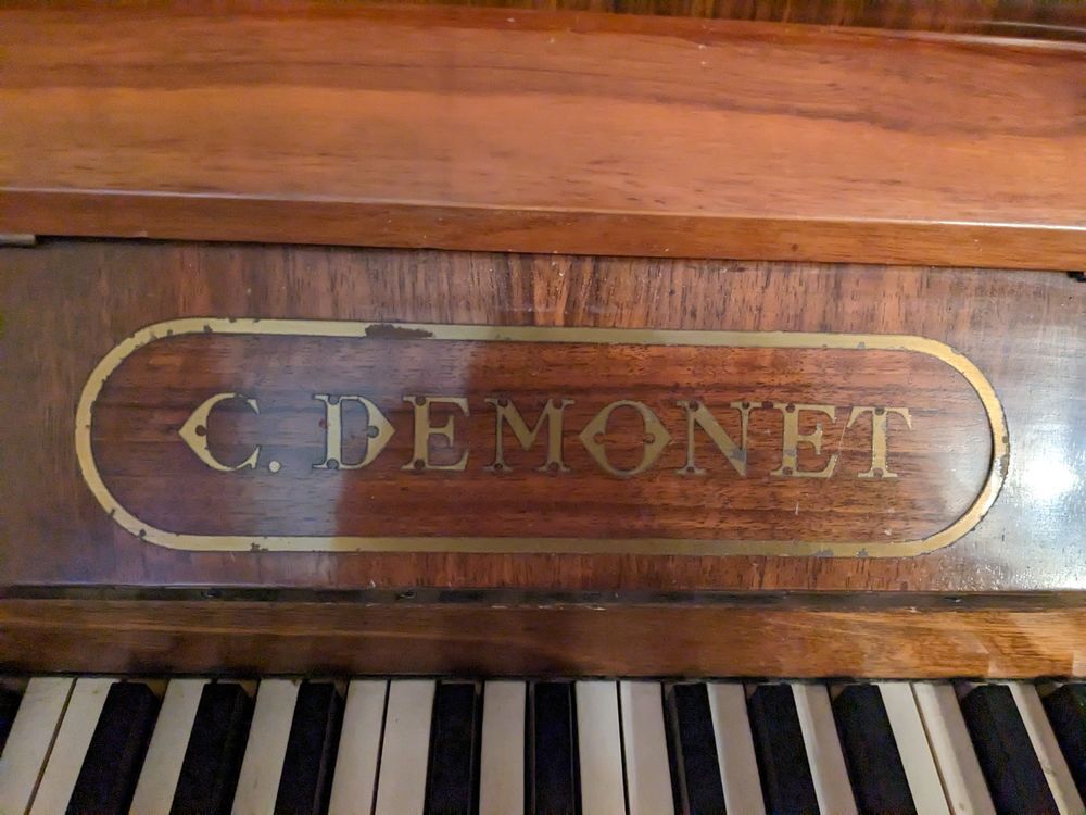 Piano droit DEMONET Instruments de musique