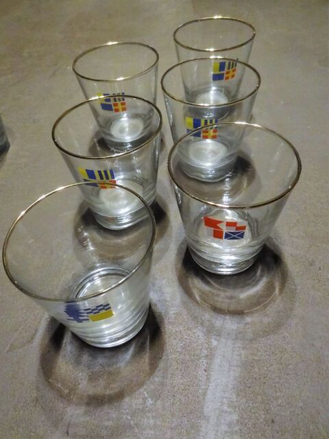 6 verres pubs MOBIL, pas tous avec même drapeaux
6 Rosay-sur-Lieure (27)