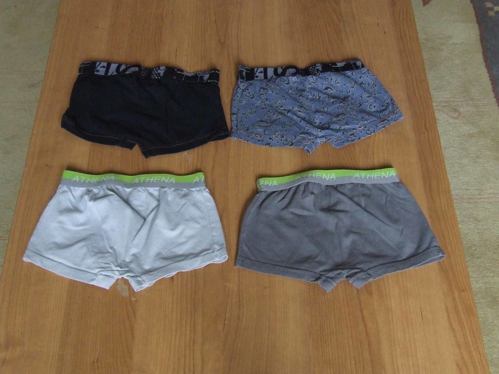 Lot 8, 4 boxers, ATHENA, Gris noir et bleu, 6 8 ans, TBE Vêtements enfants