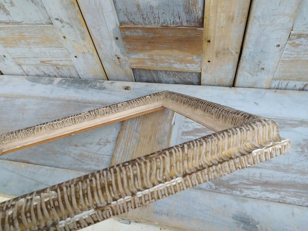 Cadre Bois Sculpt&eacute; Moulure D&eacute;cor Stri&eacute; Z&eacute;br&eacute; 33cm x 27cm Décoration