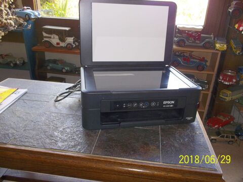 une  imprimante   epson     XP 2200 10 L'�le-Bouchard (37)