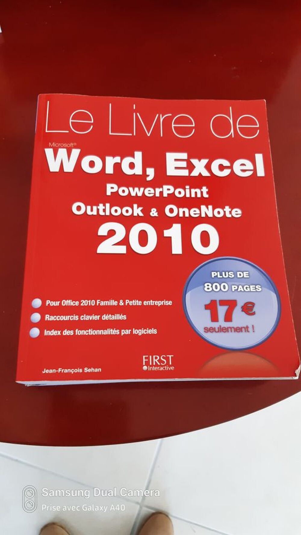 Le livre de Word, Excel, Powerpoint, Outlook, Onenote Livres et BD