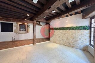  Immeuble à vendre 7 pièces 145 m²