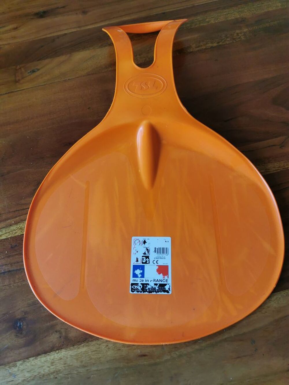 Luge pelle plastique enfant Sports