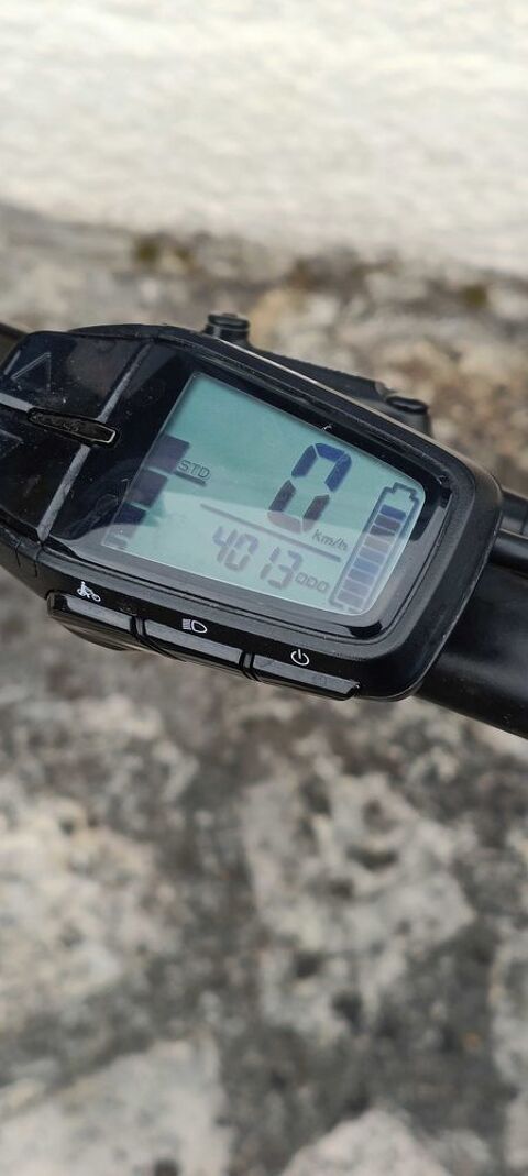 vélo électrique LAPIERRE 1500 Lévignac (31)