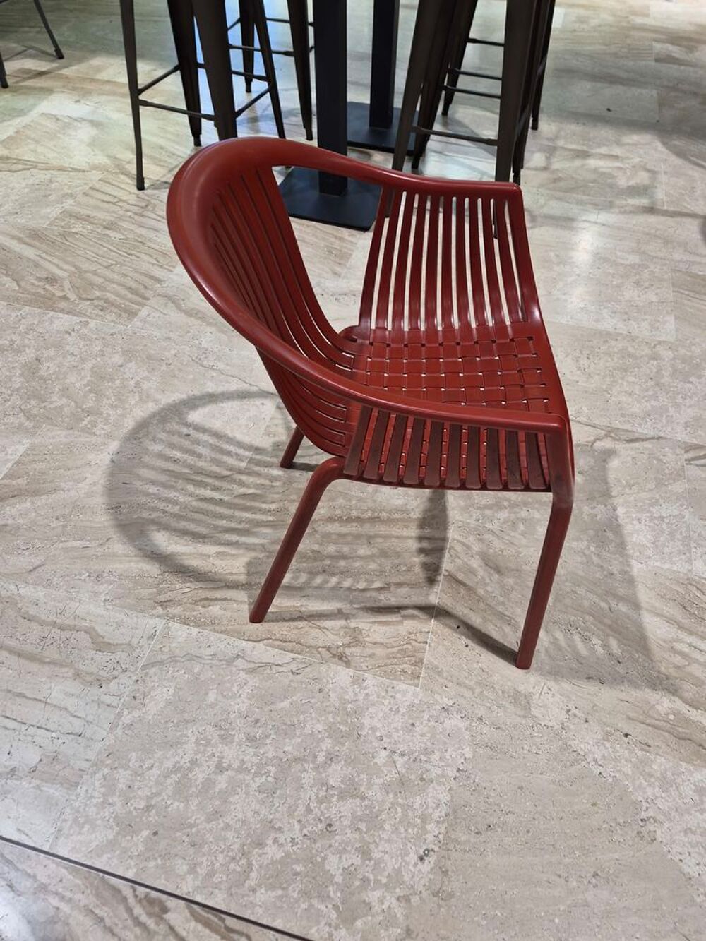 fauteuil TATAMI design de chez Pedrali POUR INT ET EXT Meubles