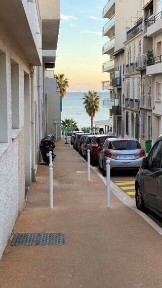  Appartement à louer 1 pièce 28 m²