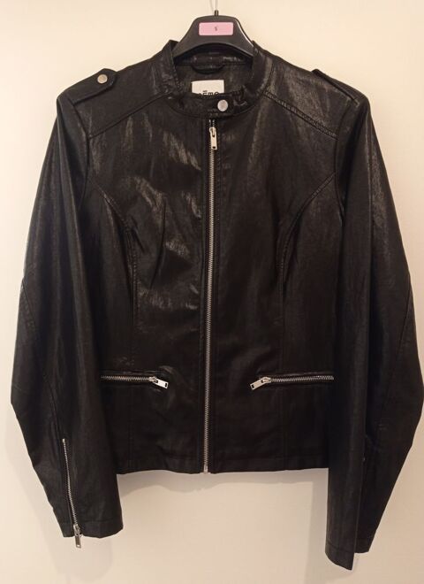 Veste noire style motard  21 Clermont-Ferrand (63)