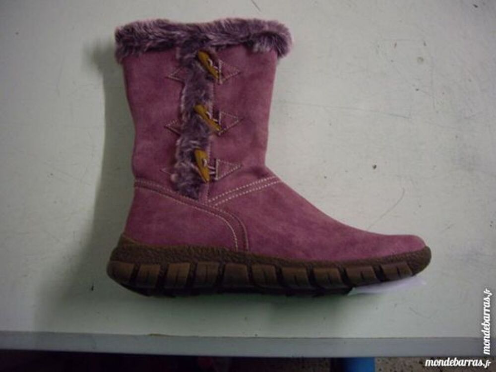 Bottes fourr&eacute;es Violine pt 38 neuves Chaussures