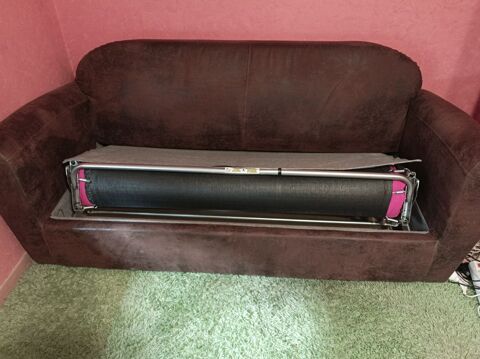 Canap convertible 2/3 places
Style club 550 Strasbourg (67)