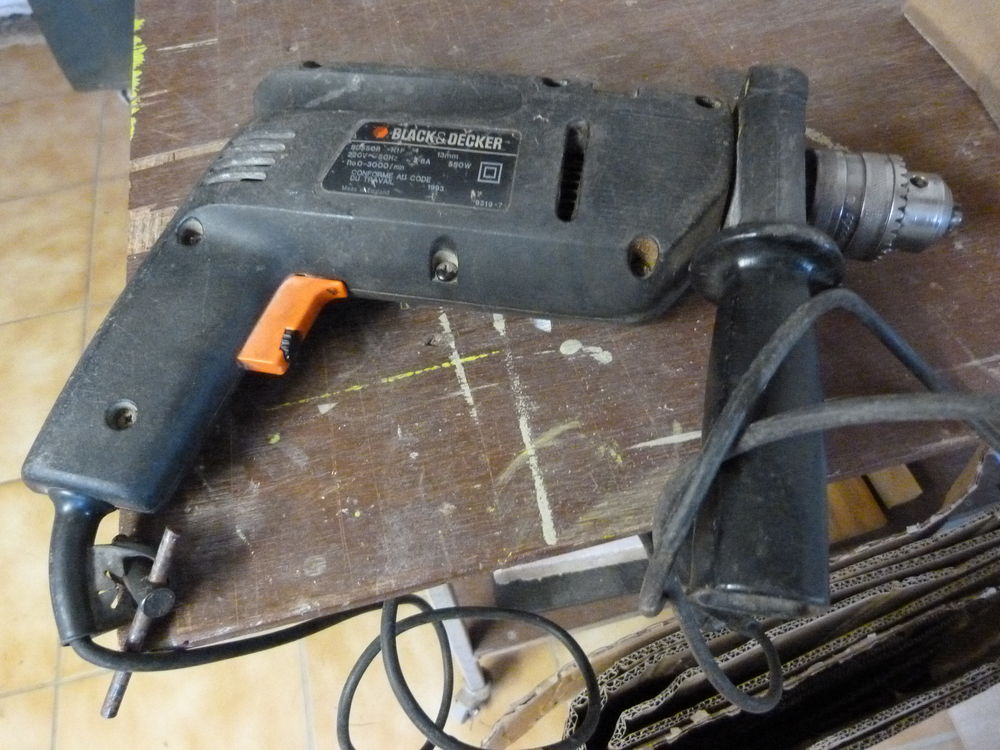 perceuse tamponneuse black et decker Bricolage