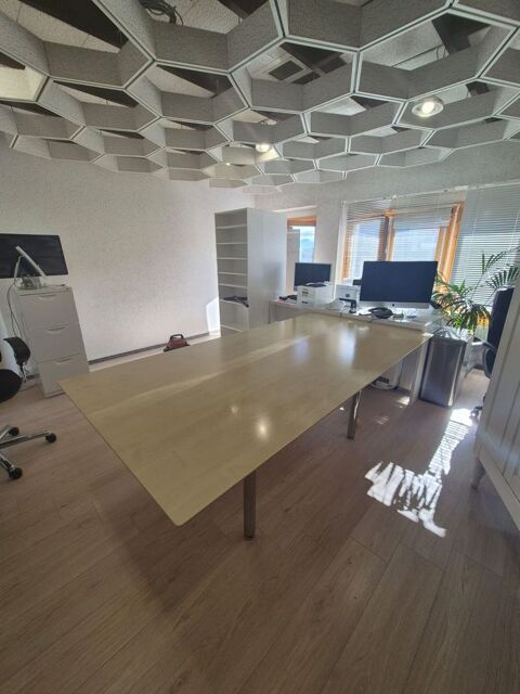 2 Tables de confrence 110 Veigy-Foncenex (74)