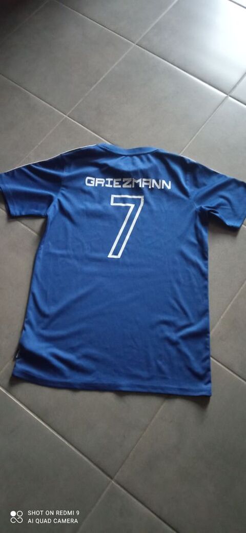 MAILLOT DE FOOTBALL
GRIEZMANN 4 Saint-Vougay (29)
