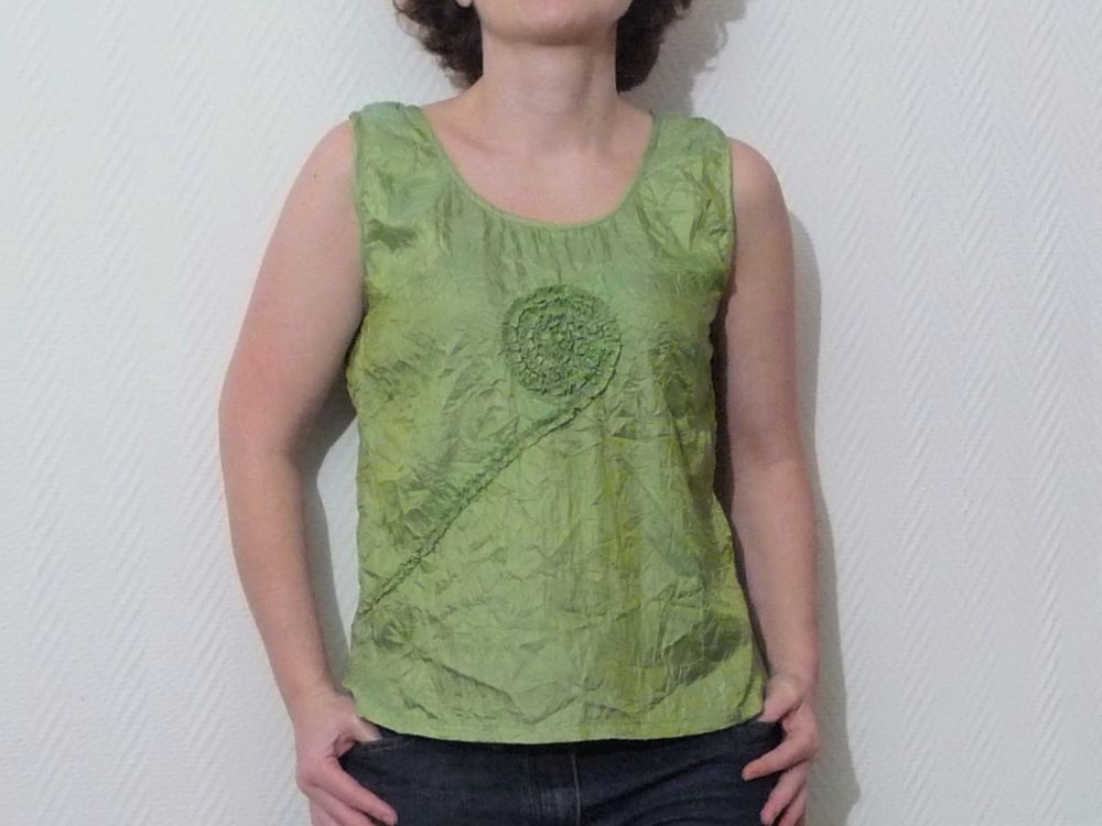 Top/ Tee Shirt Tissu Froiss&eacute; Vert Clair- Nid D'abeille Vêtements