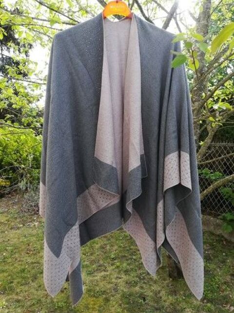 Poncho long bicolore Orléans (45)