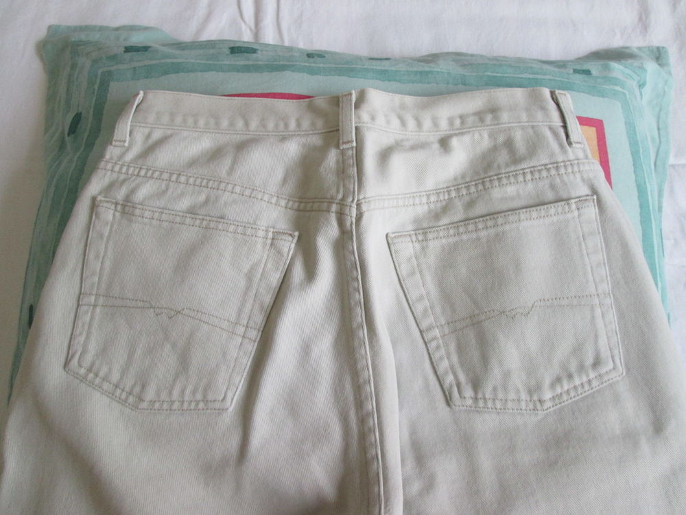 Pantalon jean beige The West Company homme taille 38/40 Vêtements