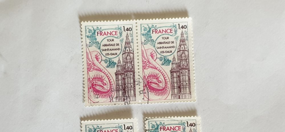 Timbre france Tour abbatiale de Saint-Amand-les-Eaux 1977- l 