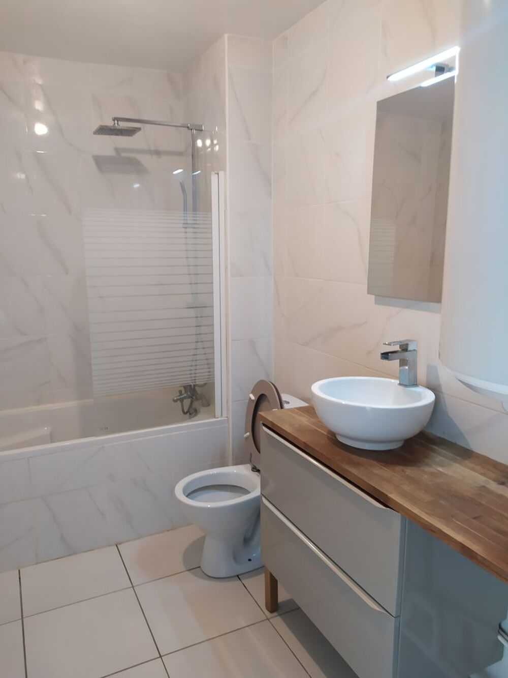Location Appartement GRAND STUDIO A CHAMBRAY LES TOURS LIBRE DE SUITE Chambray-lès-tours