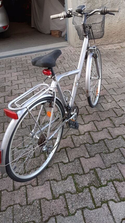 Vélo pour femme 80 Roanne (42)