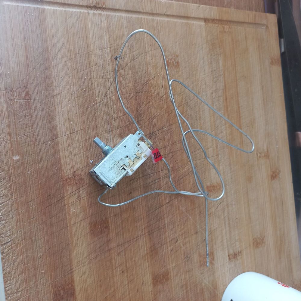 Frigo combi ariston mba 3818 cbs fr Electrom�nager