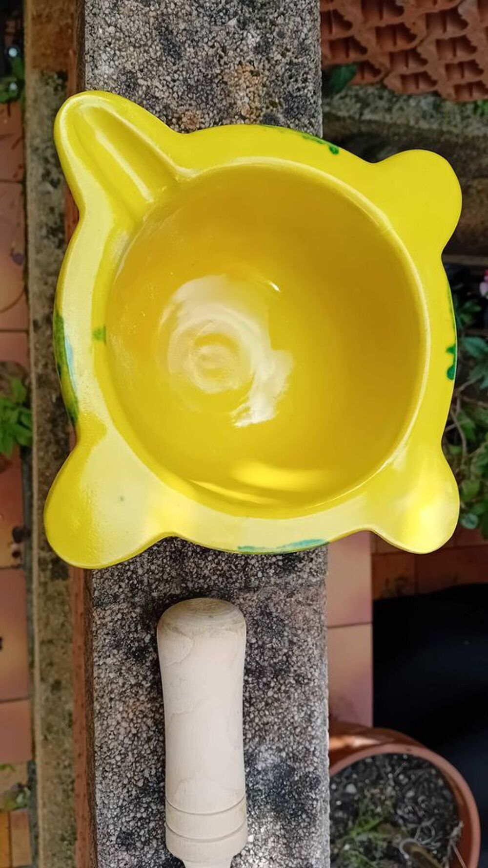 MORTIER EN CERAMIQUE JAUNE ET SON PILON EN BOIS SUPERBE VALAURIS? Décoration