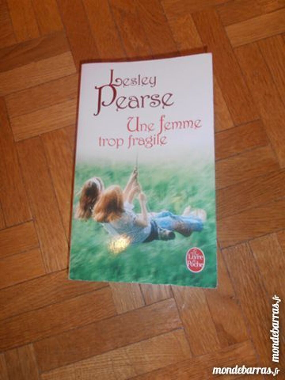 Une femme trop fragile (8) Livres et BD