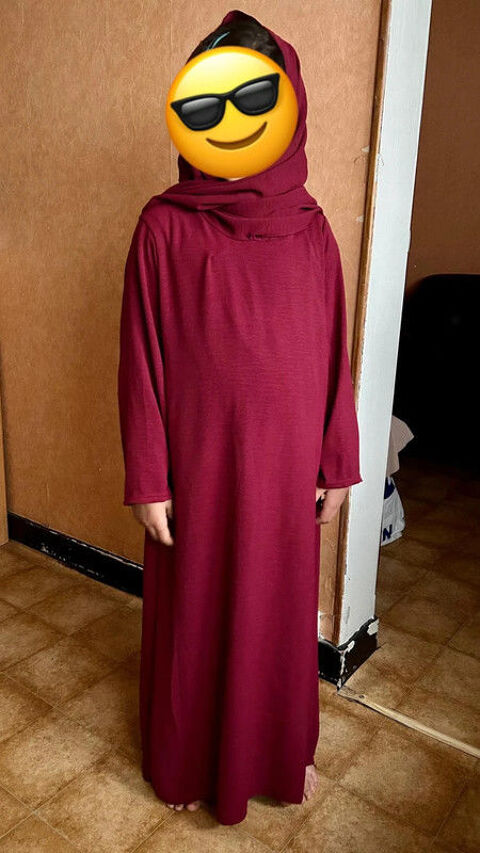 Robe avec foulard intgr pour fille 8 Massy (91)