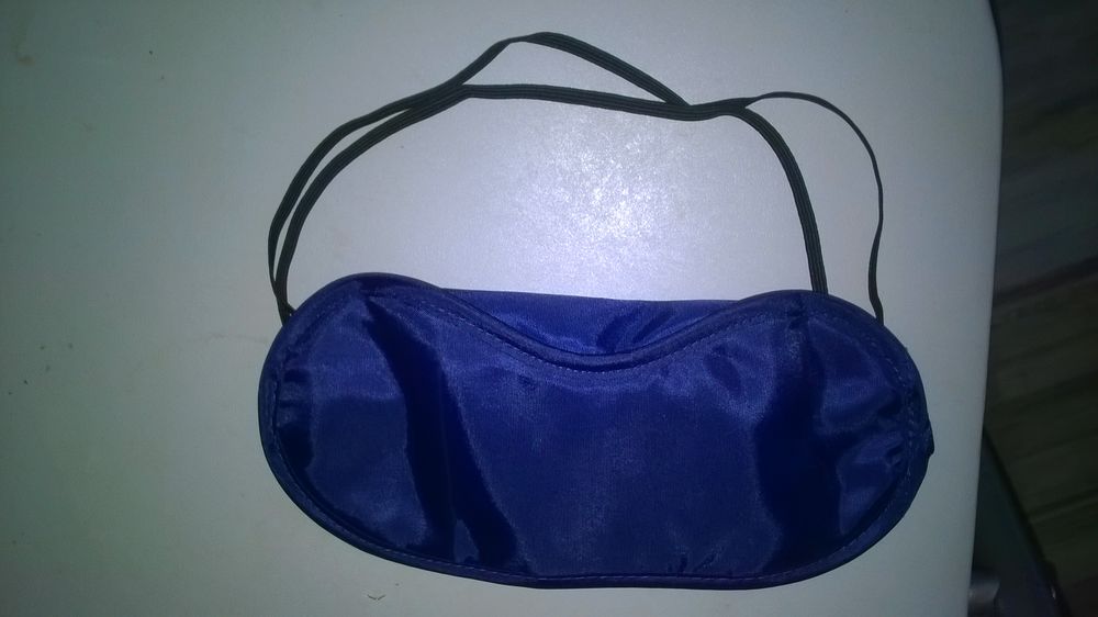 2 Masques de Sommeil, Masque de Nuit
NEUF
Sous emballage
Maroquinerie