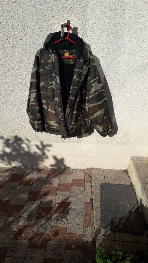 divers affaires de chasse LE TOUT EN TRES BON ETAT 0 Vias (34)