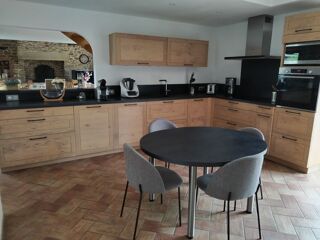  Maison � vendre 6 pi�ces 220 m�