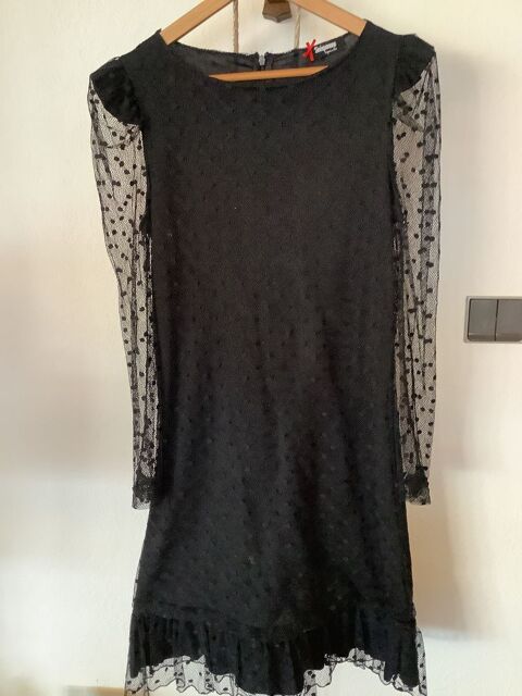 La petite Robe Noire en dentelle  13 Strasbourg (67)