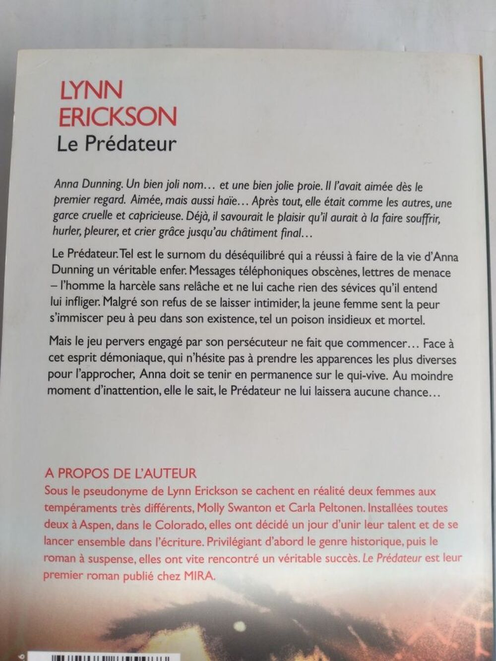 Le pr&eacute;dateur Livres et BD