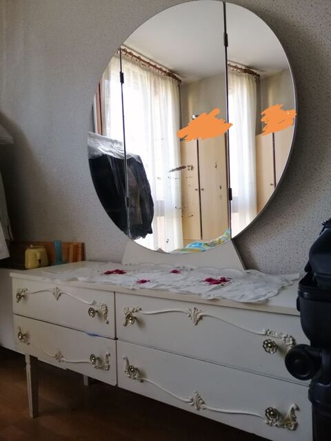 COIFFEUSE   BLANCHE 100 Toulouse (31)