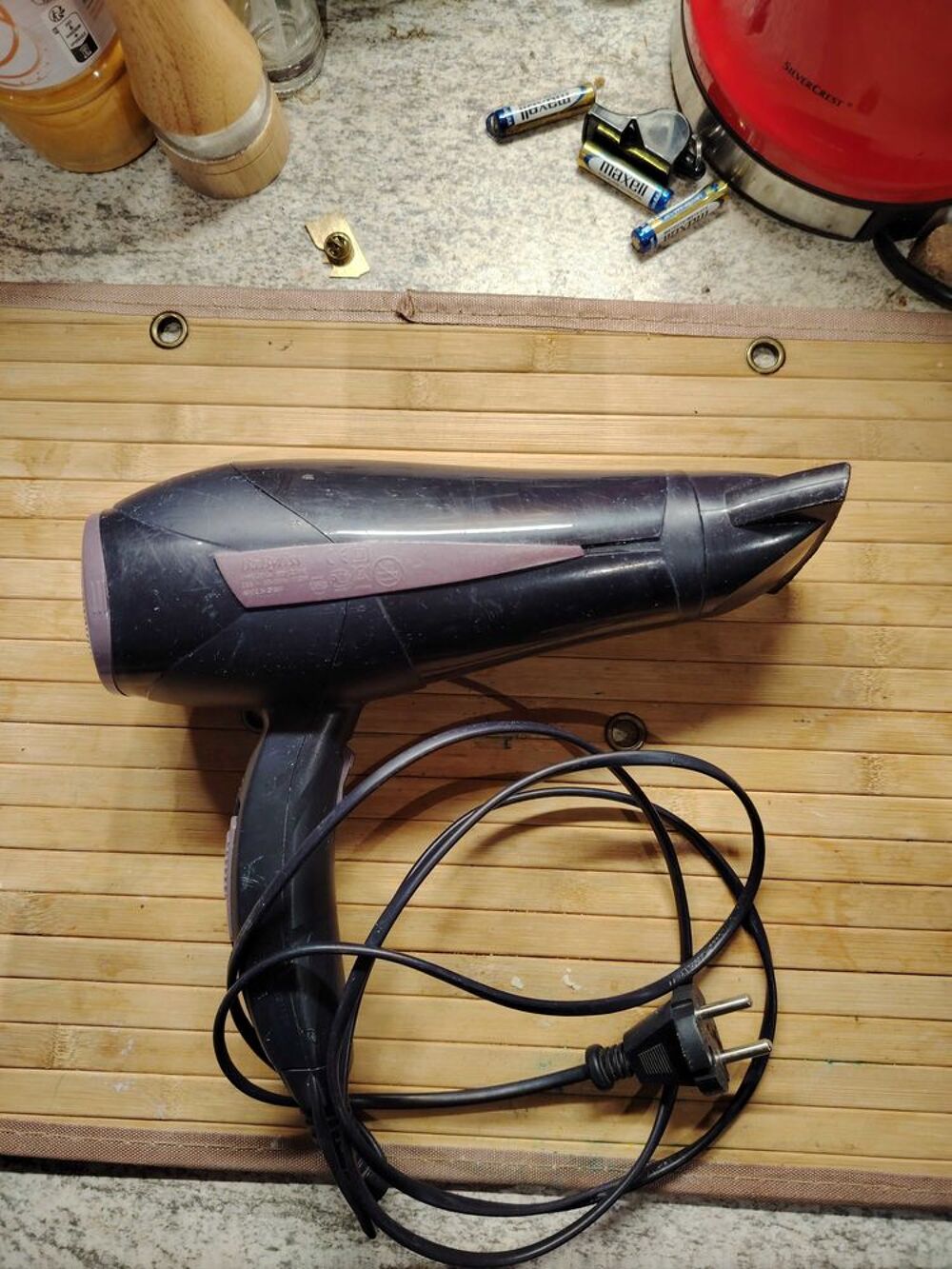 s&egrave;che cheuveux Electroménager