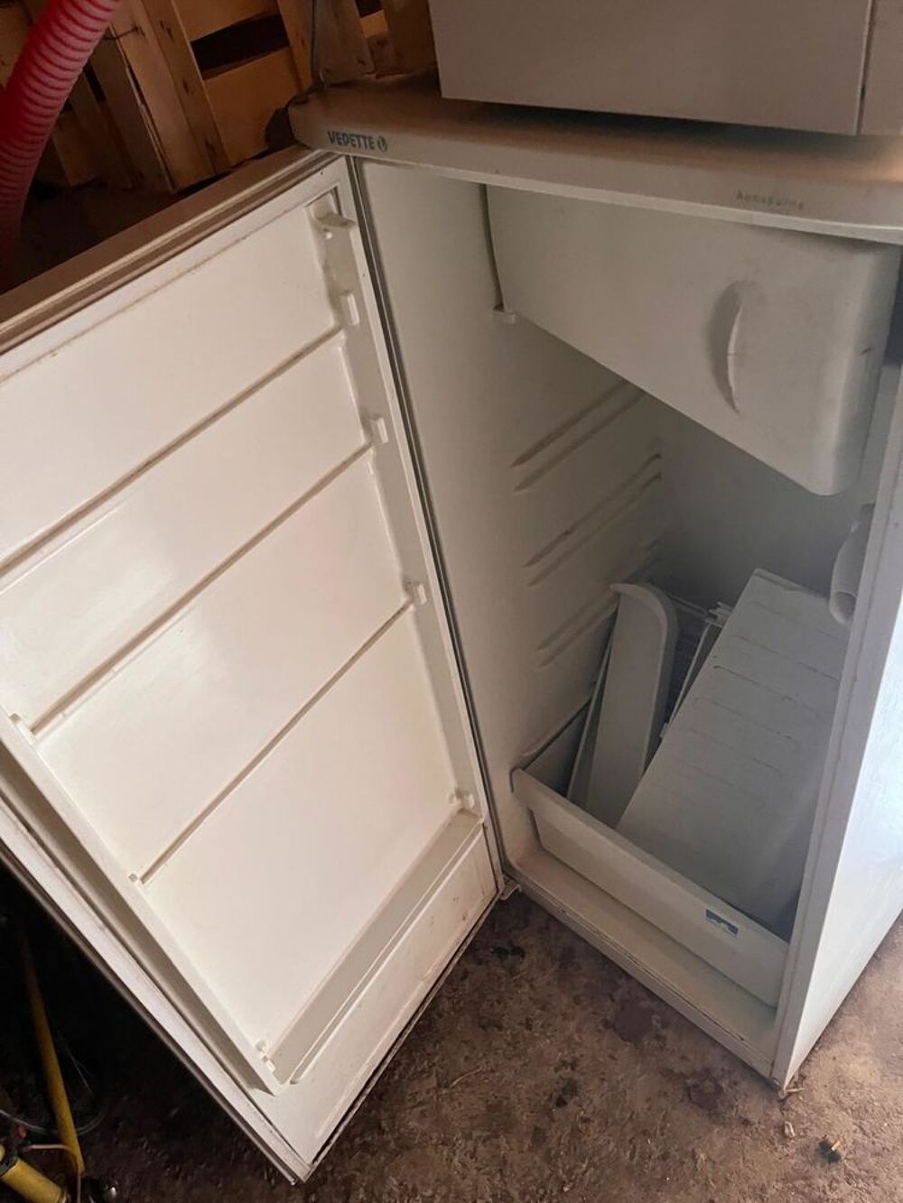 frigo et micro ondes bon &eacute;tat Electroménager