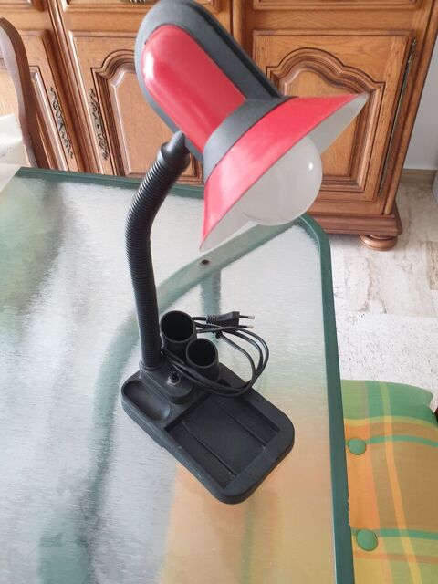lampe de bureau 10 Six-Fours-les-Plages (83)