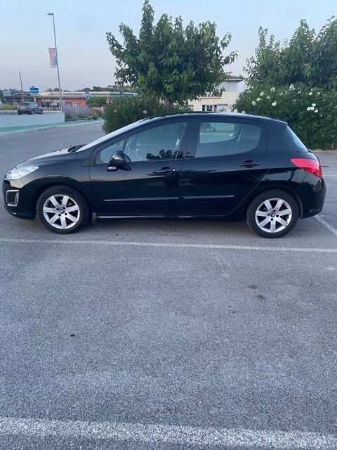 Peugeot 308 1.6 e-HDi 112ch FAP Allure