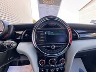 Cooper Hatch 3 Portes 136 ch 2017 occasion 84290 Sainte-C&eacute;cile-les-Vignes