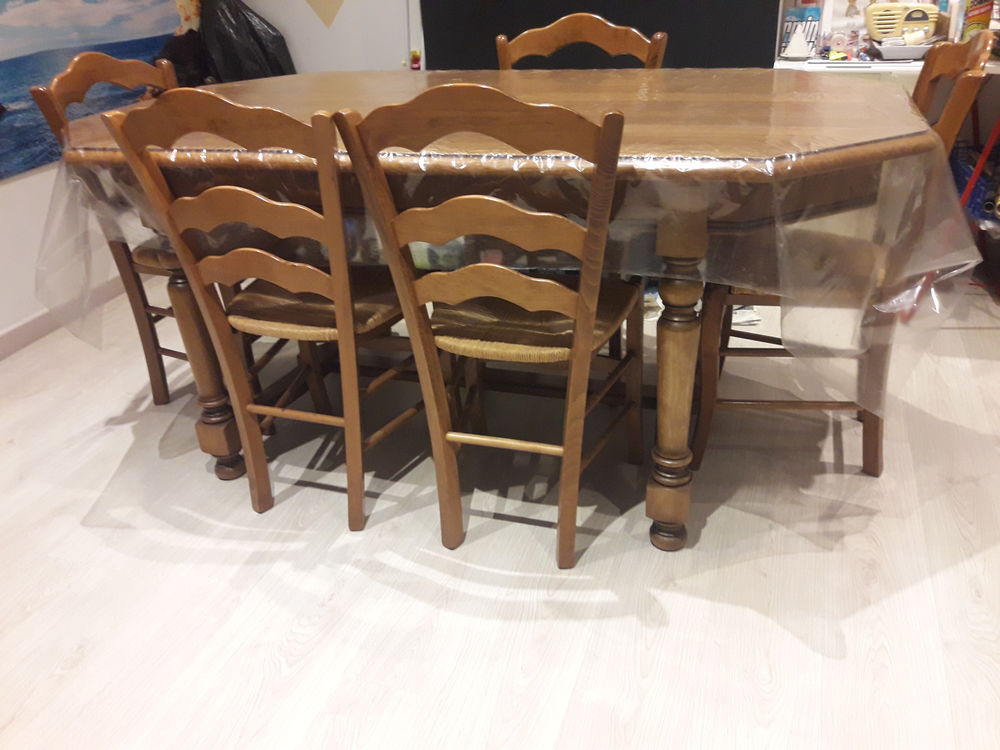 Table + 5 chaises assises paill&eacute;es en ch&ecirc;ne Meubles